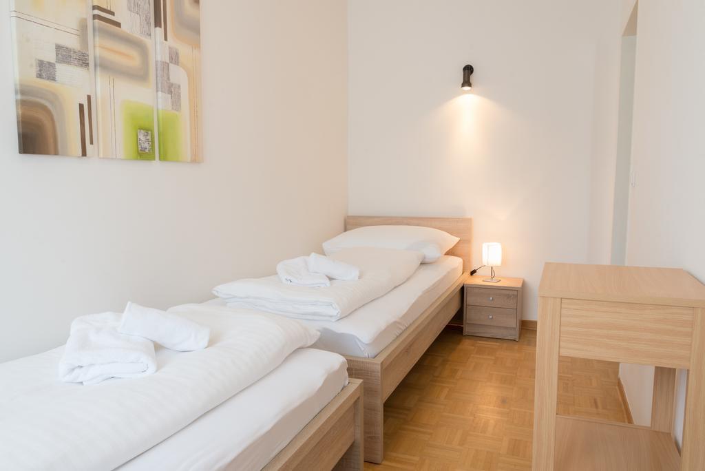 Apartment Seeblick Цел ам Зее Стая снимка